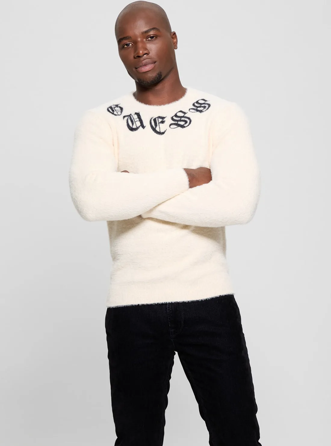 Eddy Crew Neck Gothic Logo Sweater