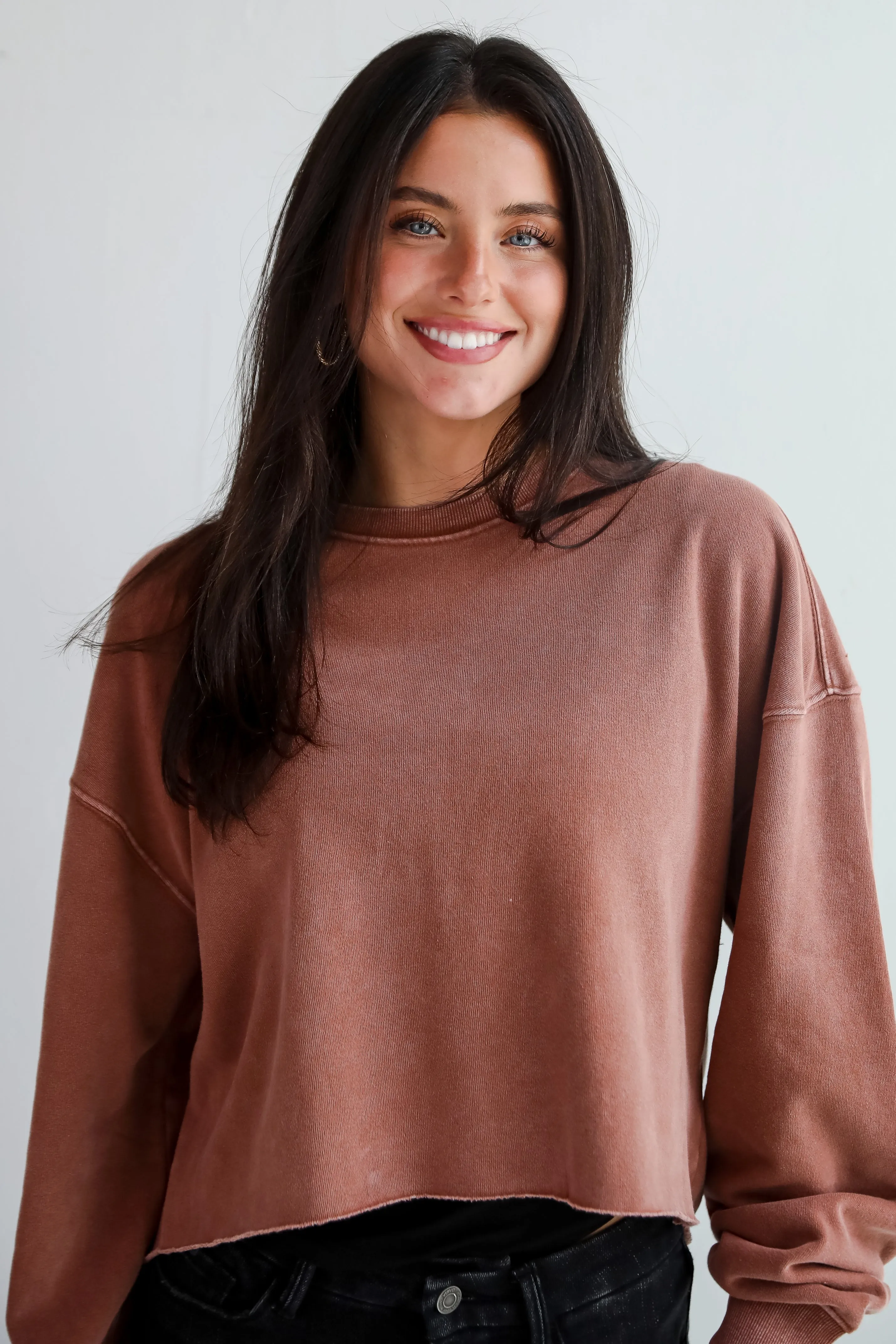 FINAL SALE - Chill Out Cropped Pullover - DU DEAL