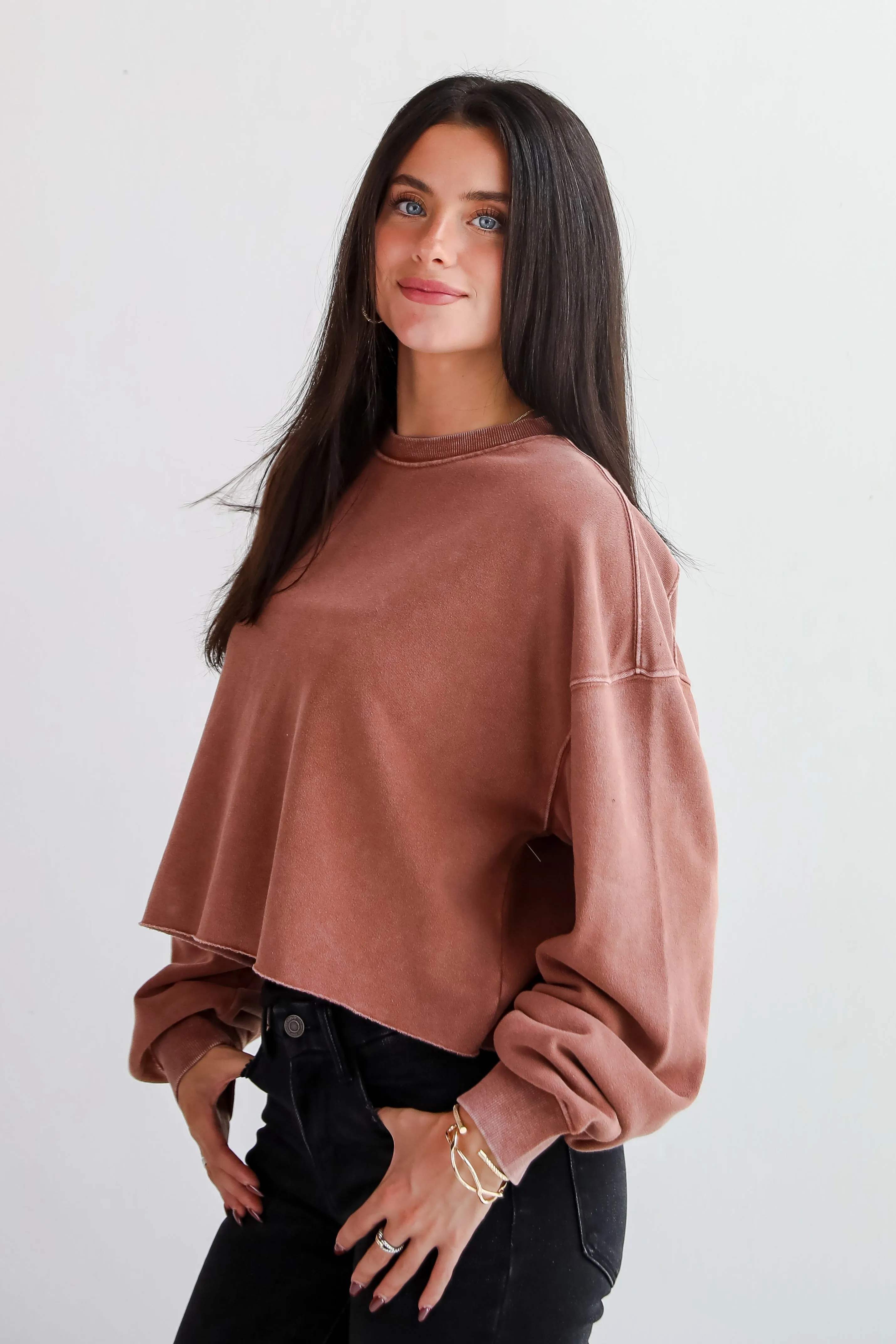 FINAL SALE - Chill Out Cropped Pullover - DU DEAL