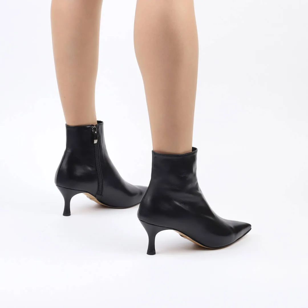 *KAYA - black, 6cm size UK 2