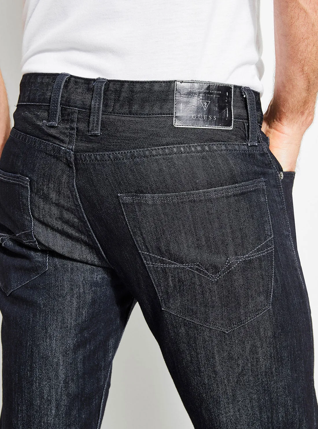 Low-Rise Slim Straight Denim Jeans in Smokescreen Wash