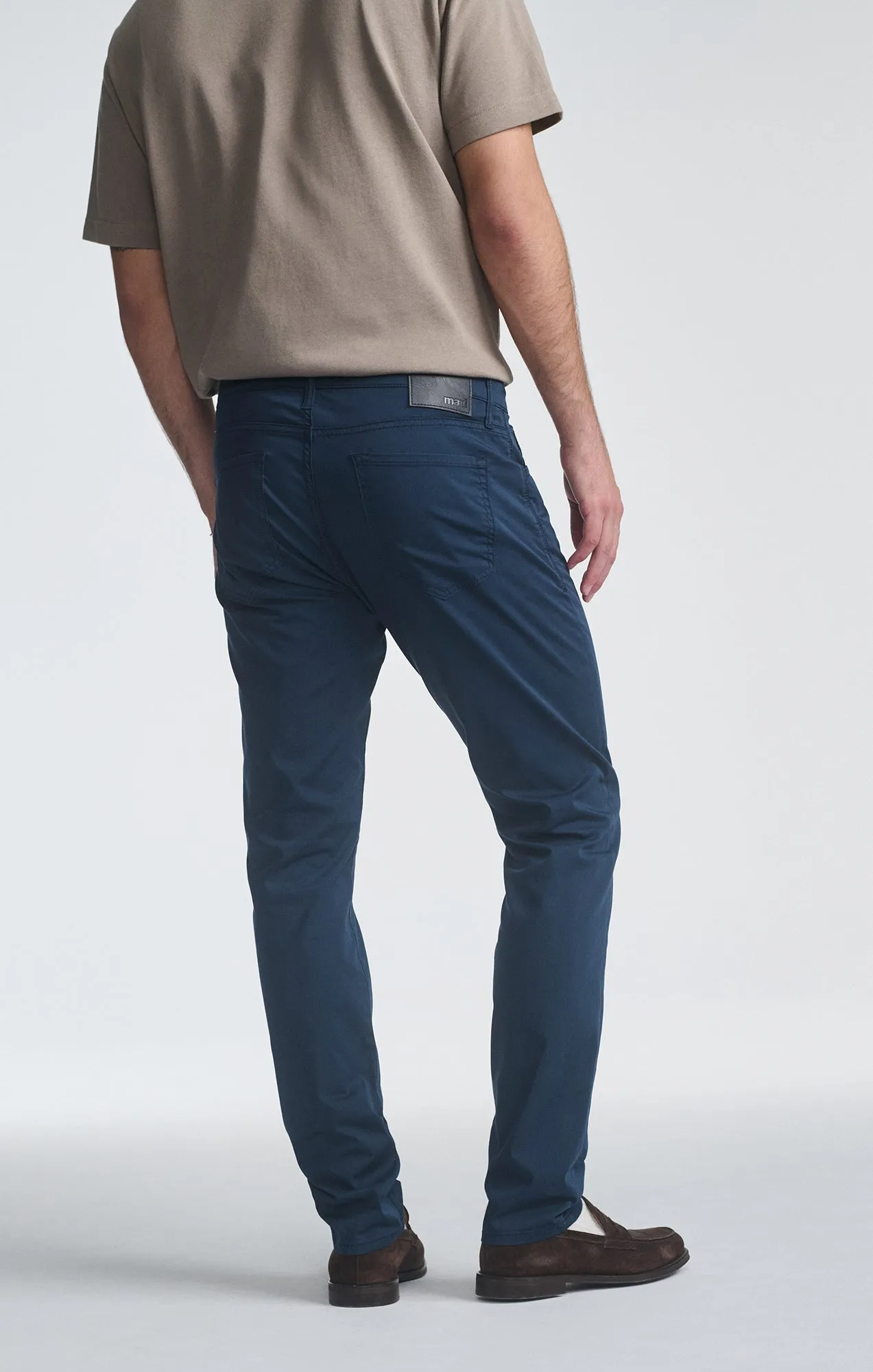 MARCUS SLIM STRAIGHT LEG IN NIGHT CITY SMART
