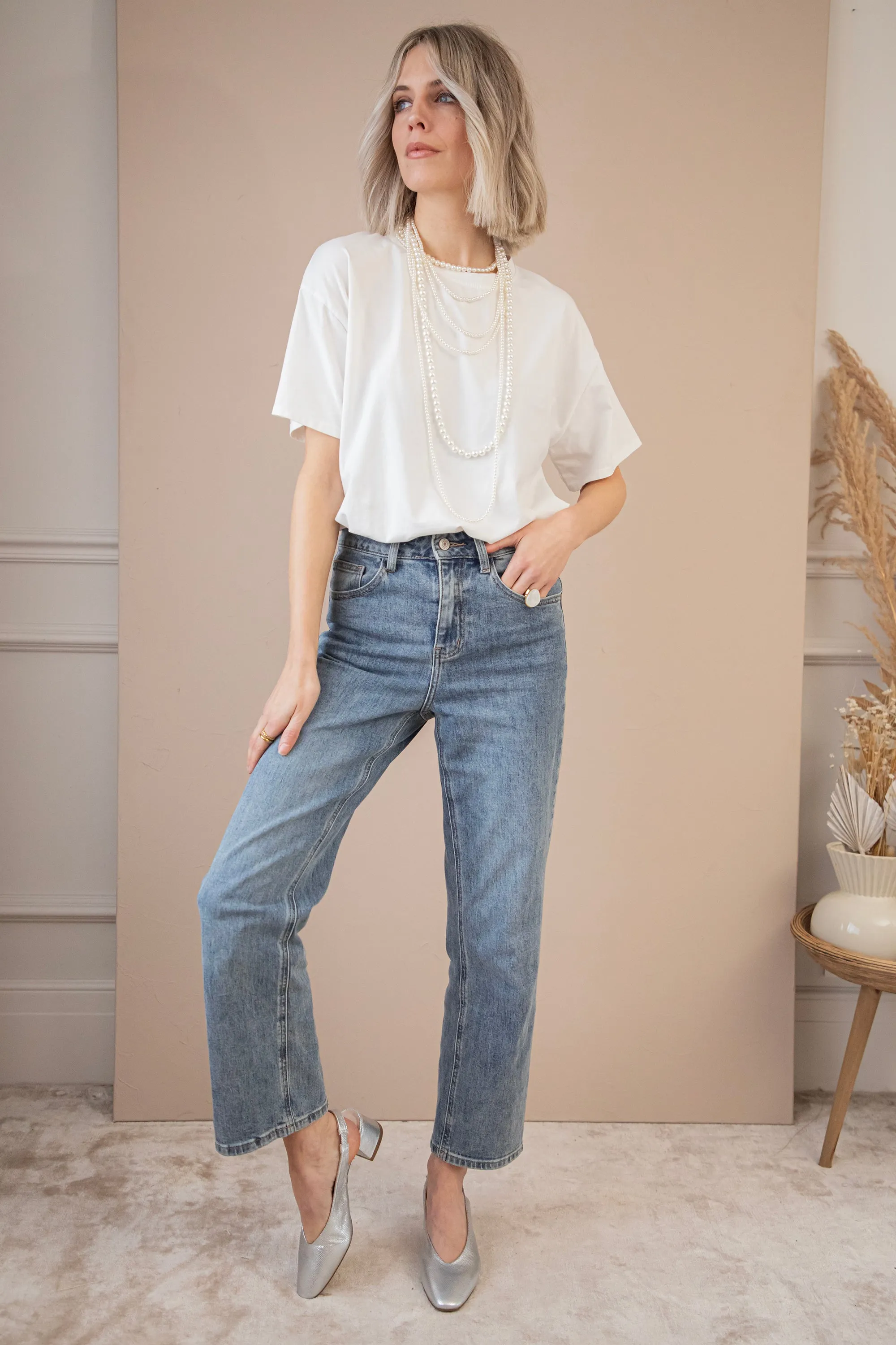 Nothing More, Nothing Less Blue - Jeans