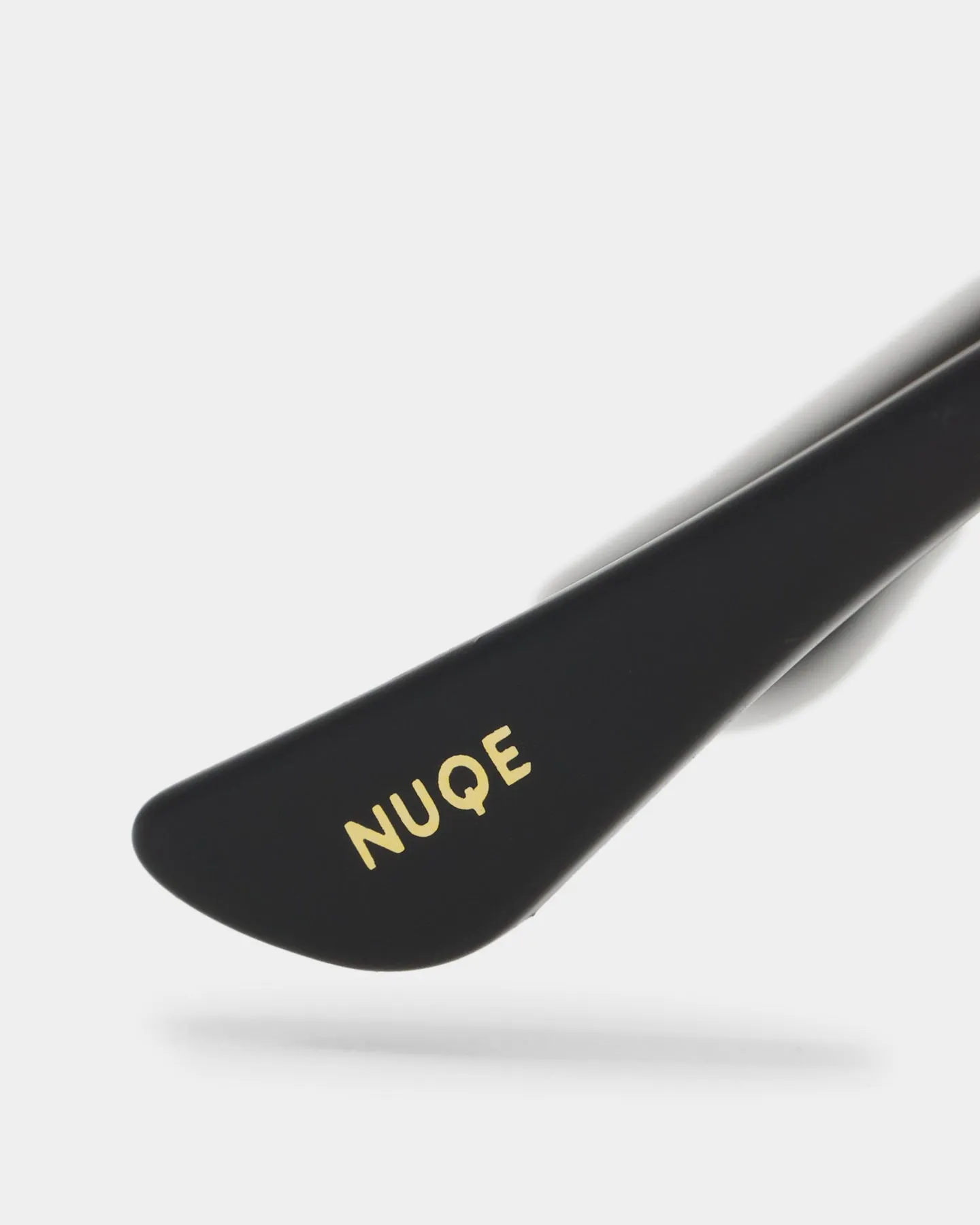 Nuqe Maverick Sunglasses Black/Gold