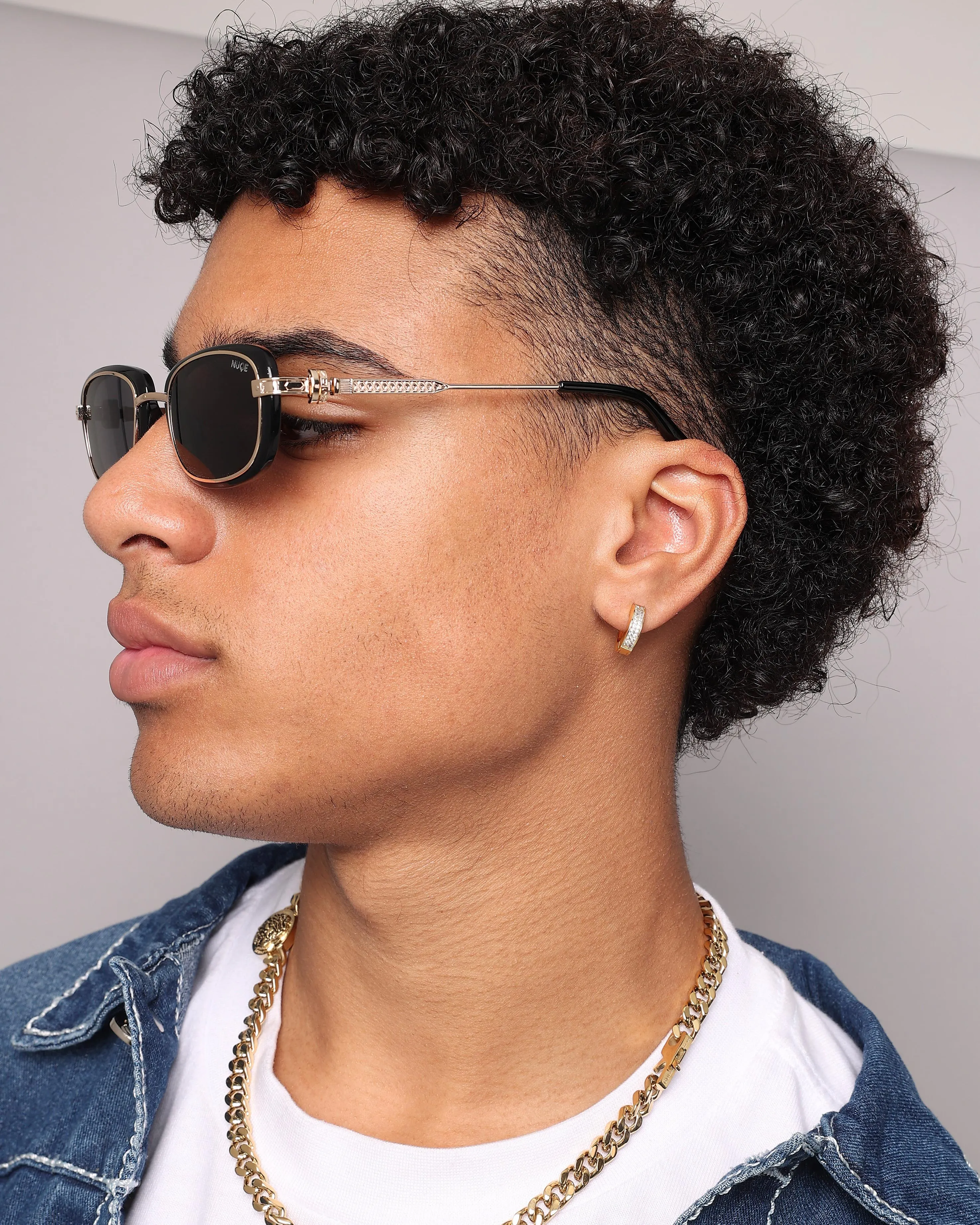 Nuqe Maverick Sunglasses Black/Gold