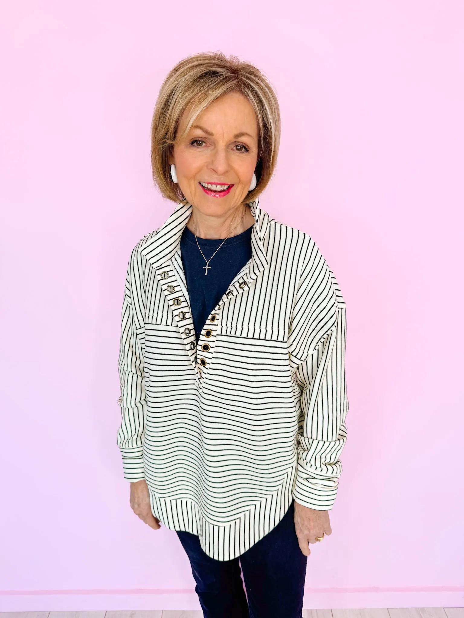 ON THE STRIPE SIDE GROMMET LONGSLEEVE TOP - IVORY/BLACK