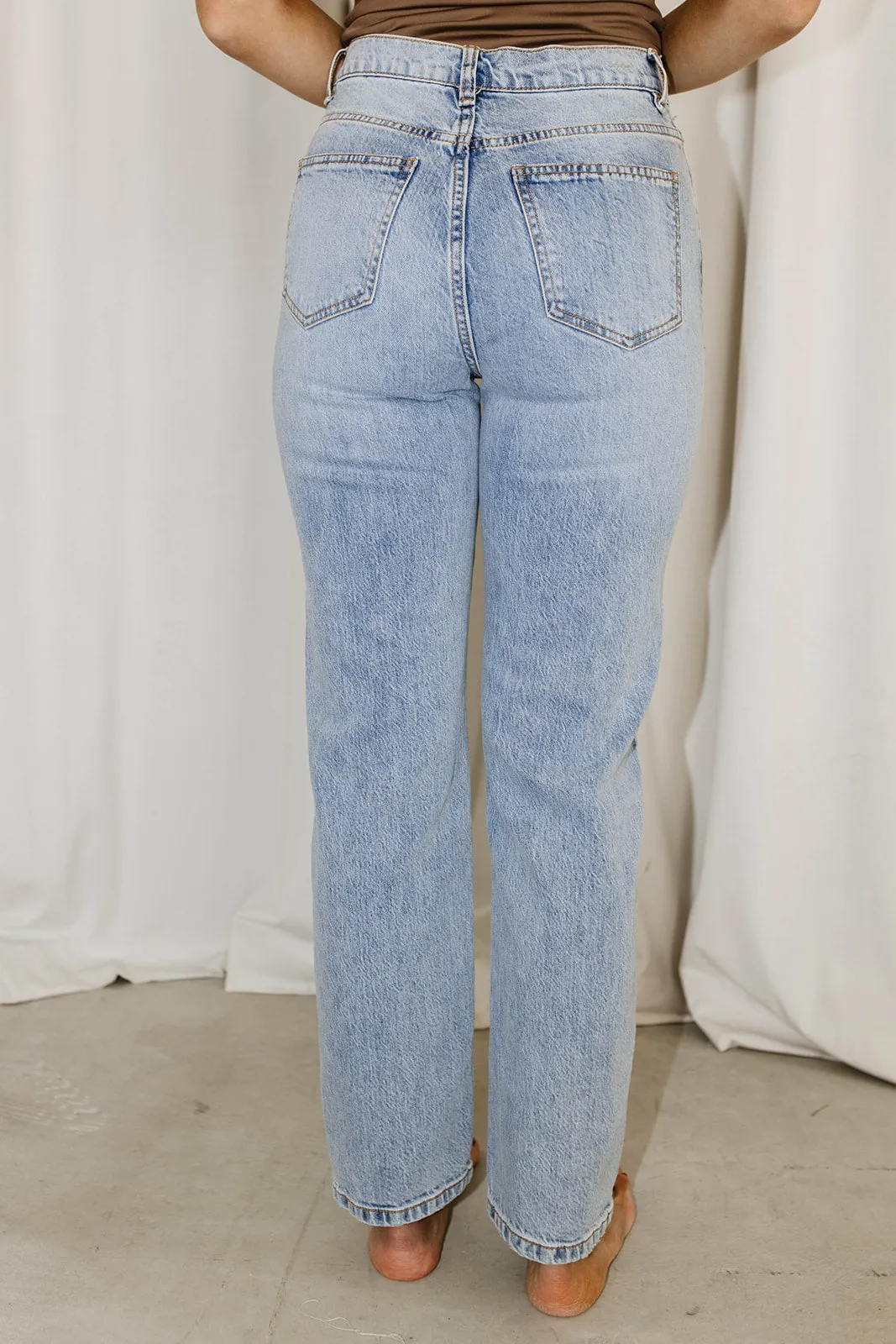 Peyton High Rise Straight Jean in Paloma
