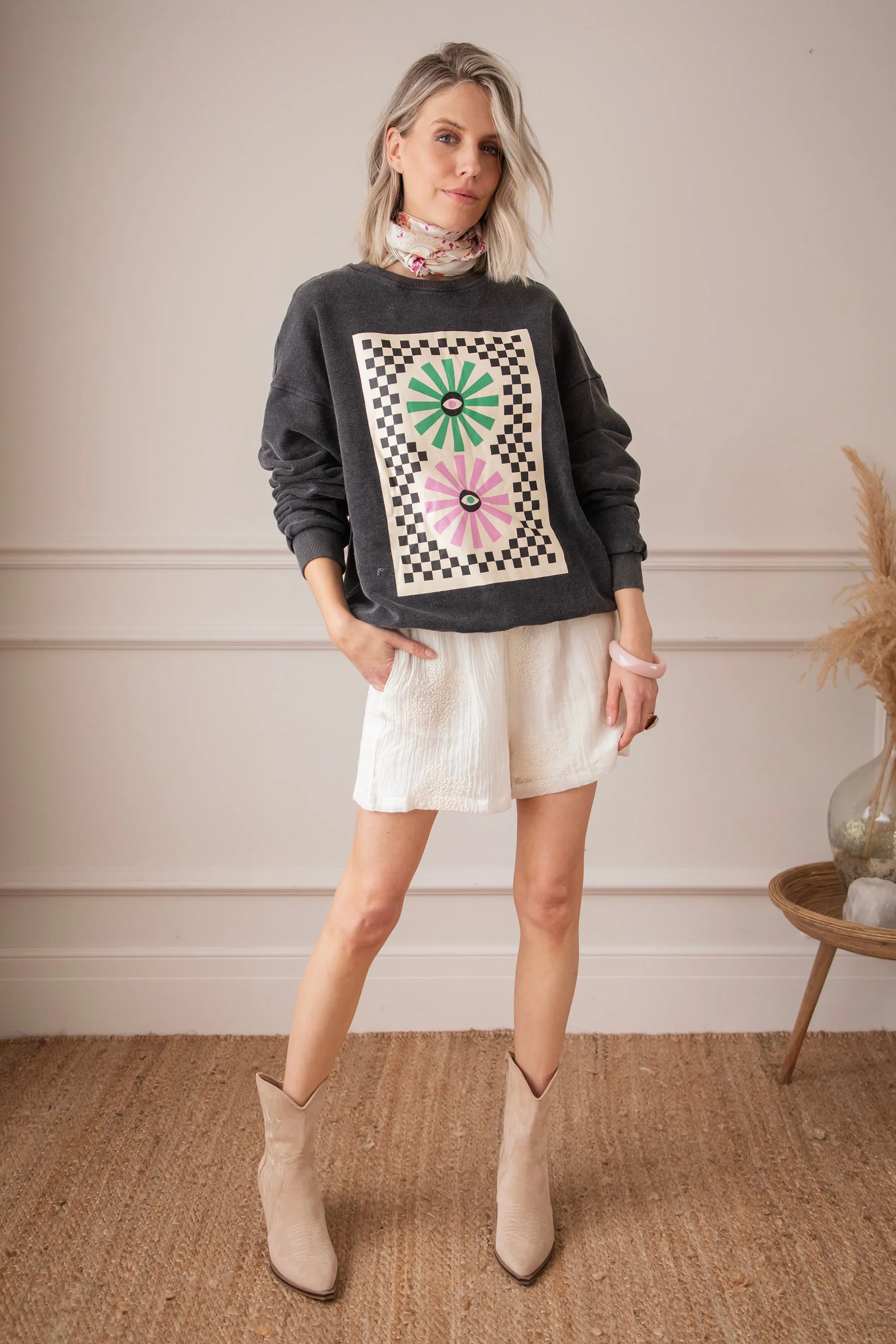 Retro Visual Dark Grey - Sweater