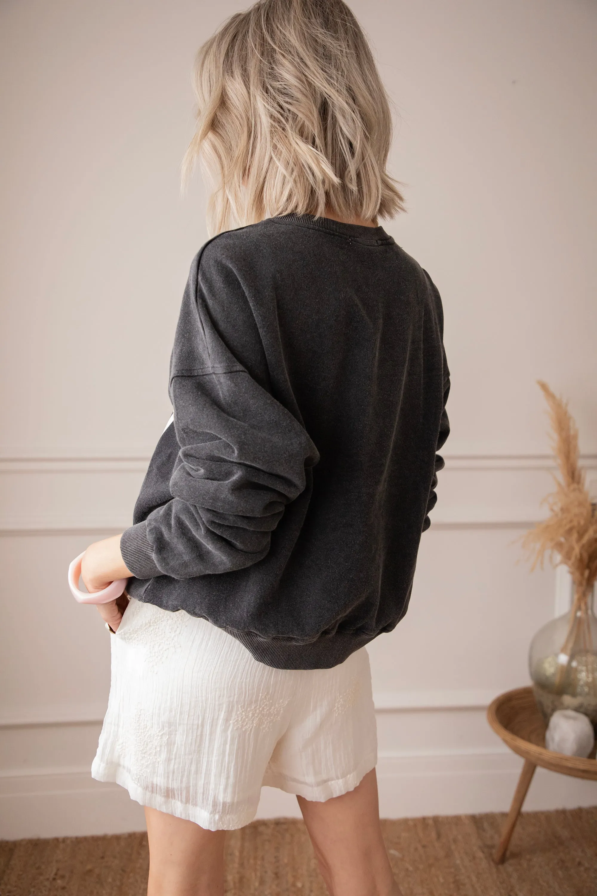 Retro Visual Dark Grey - Sweater