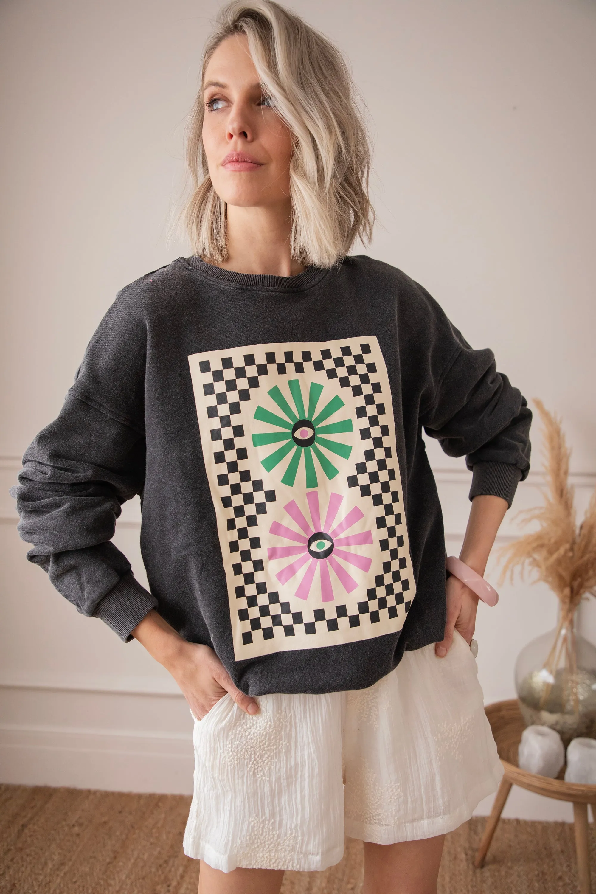 Retro Visual Dark Grey - Sweater