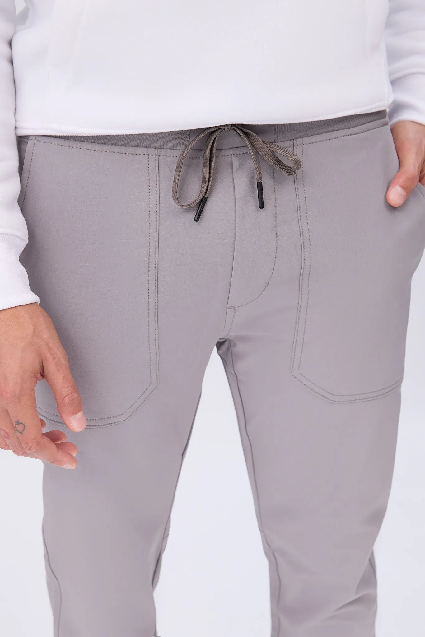 Traveler Jogger