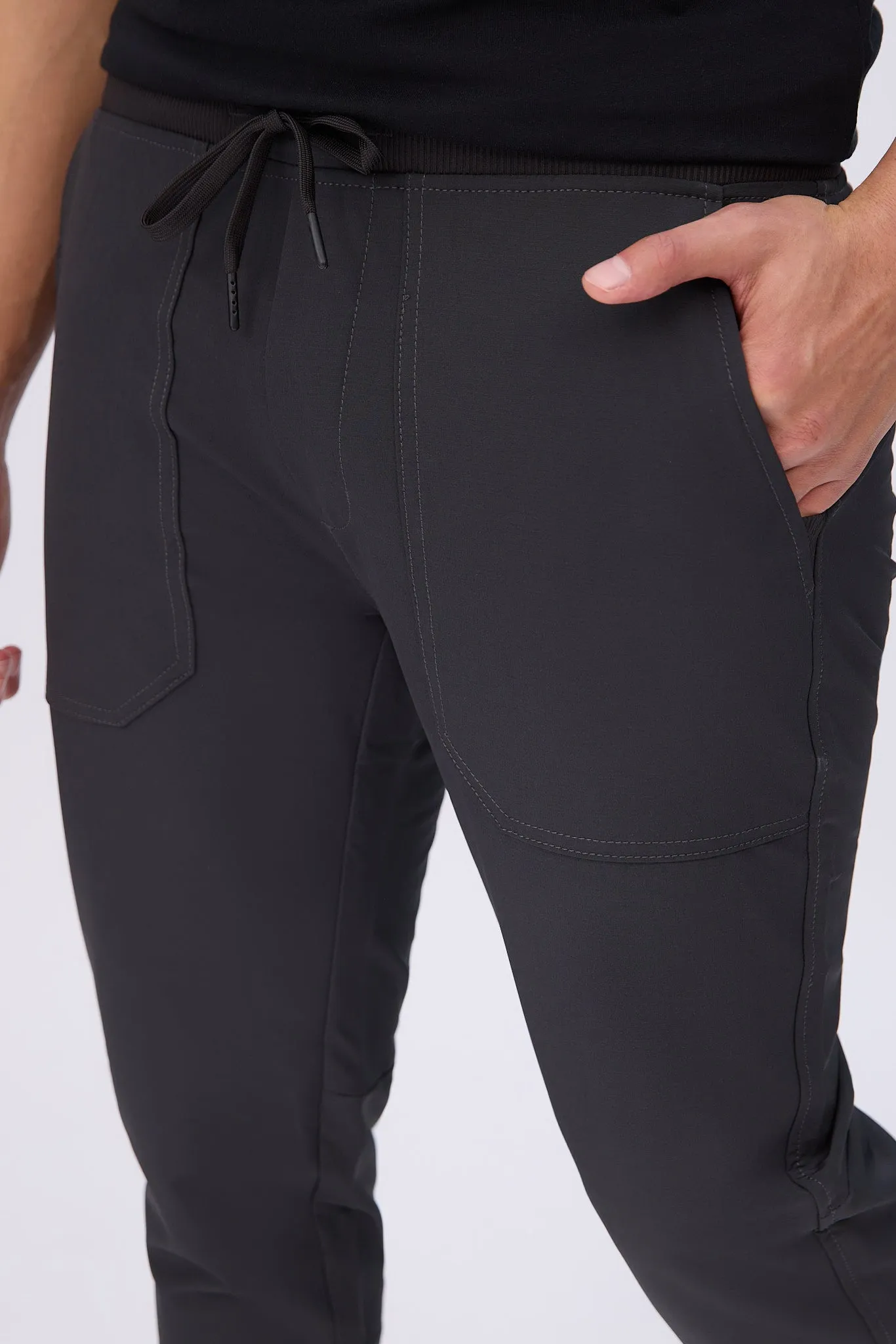 Traveler Jogger