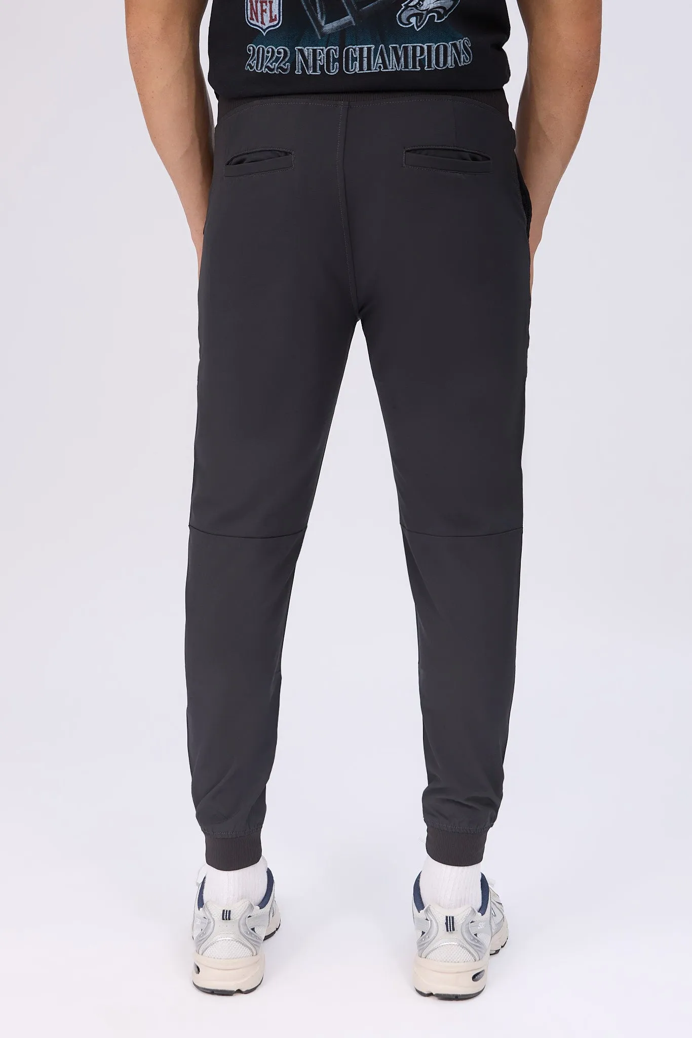 Traveler Jogger