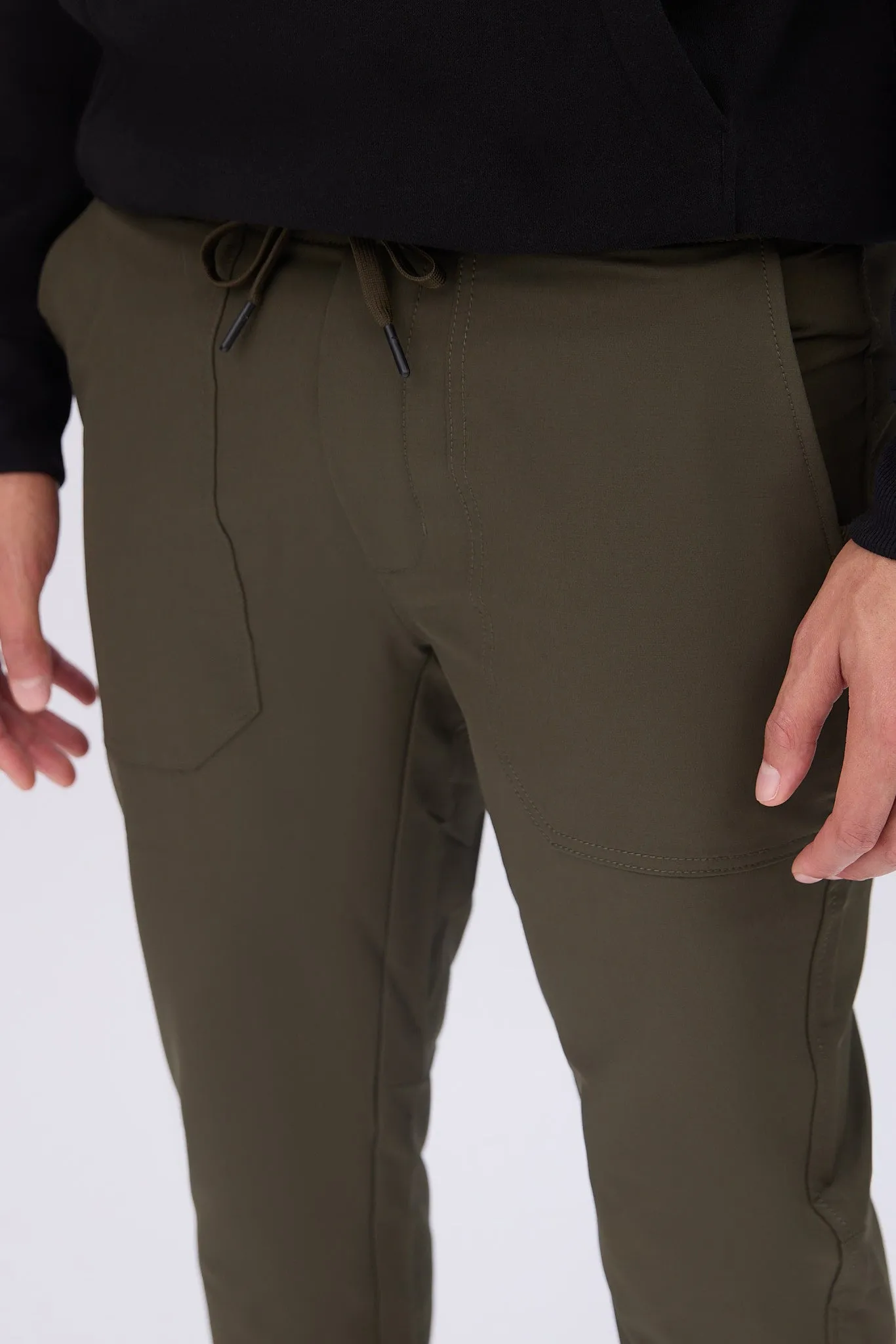 Traveler Jogger