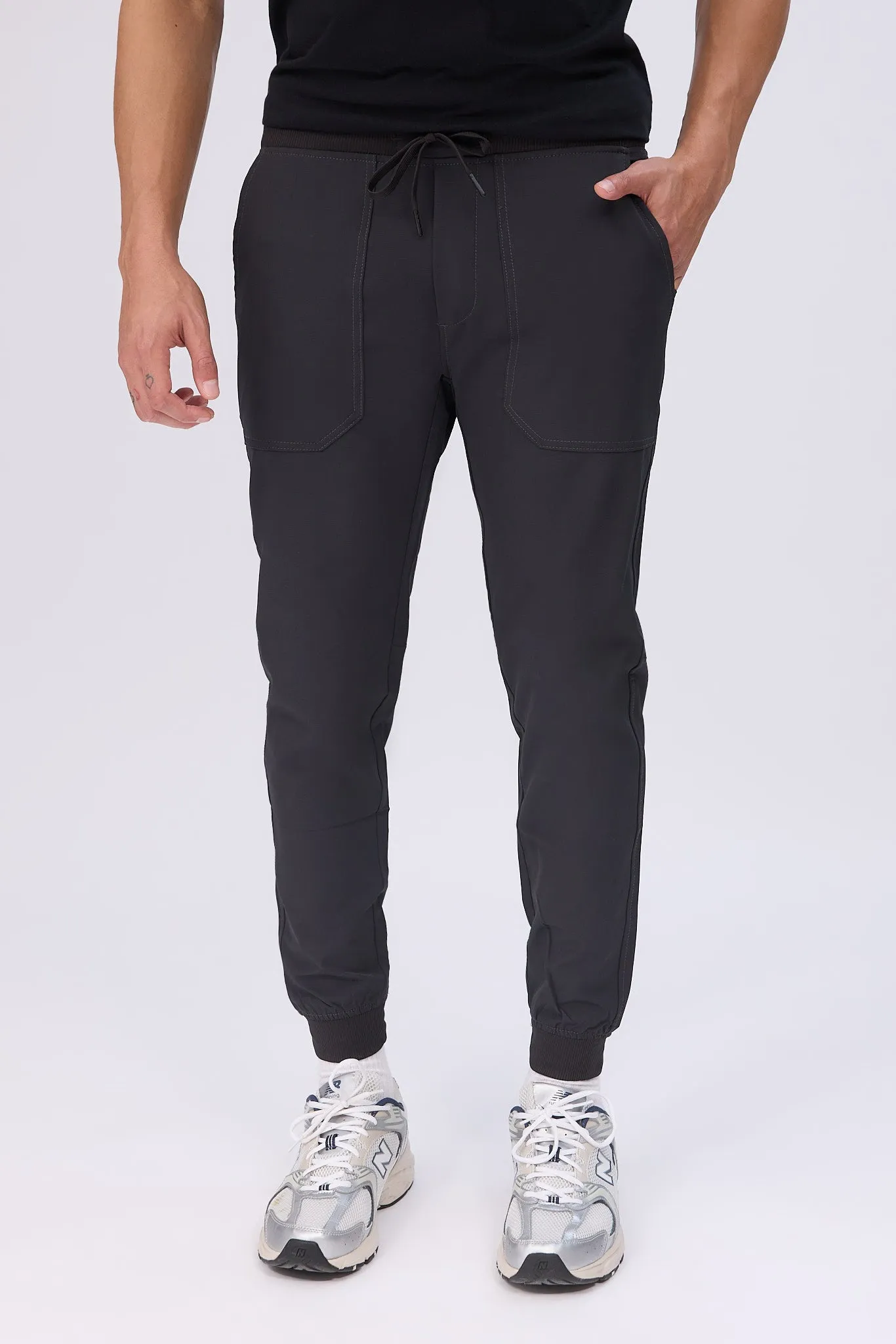 Traveler Jogger