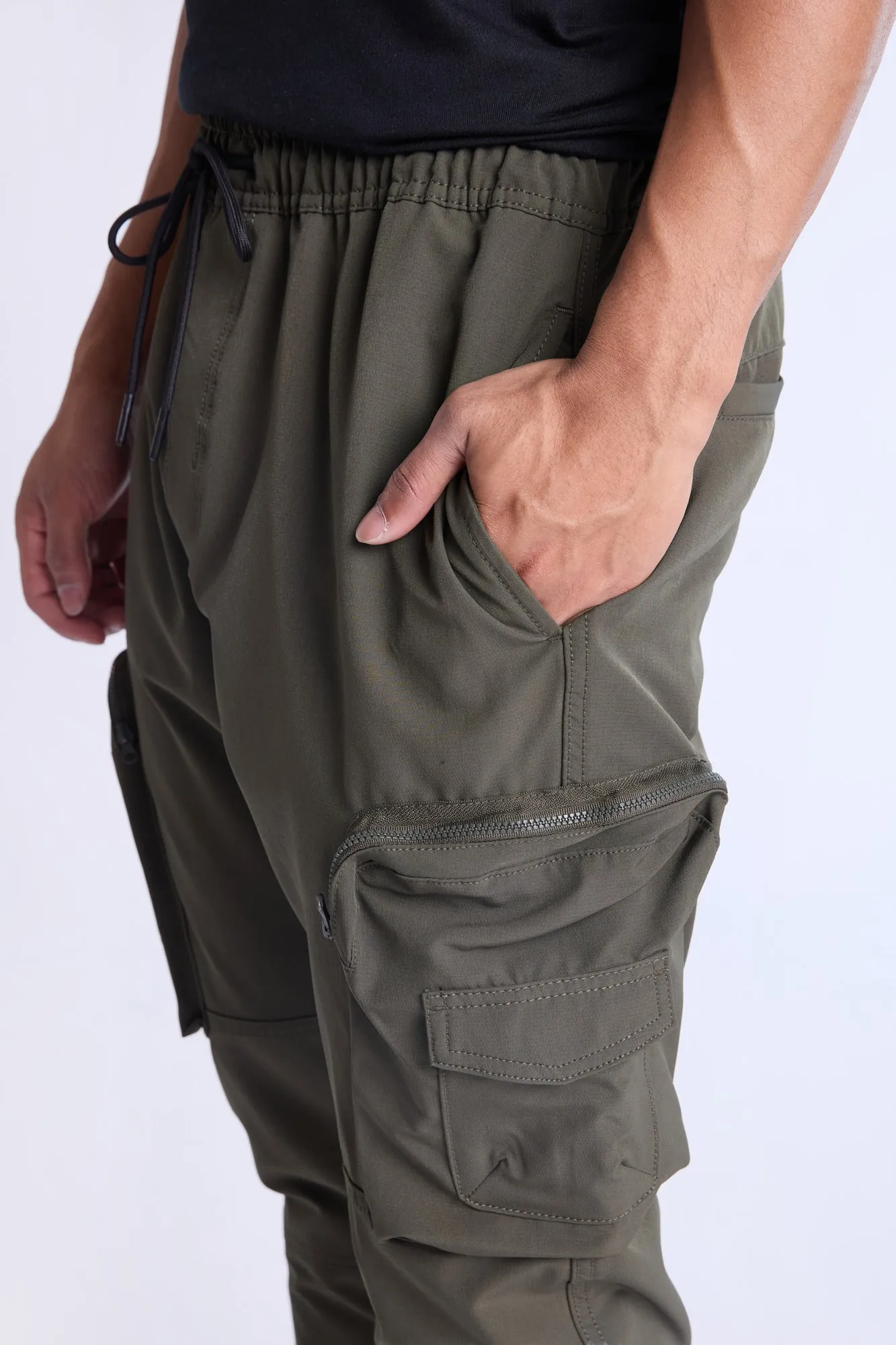 Traveler Utility Jogger