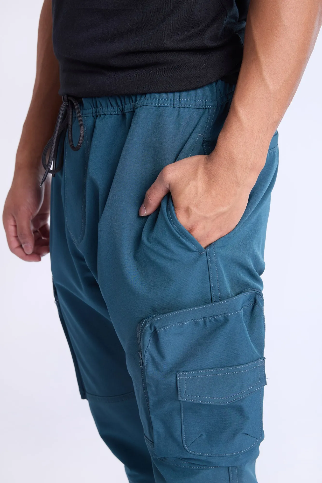 Traveler Utility Jogger