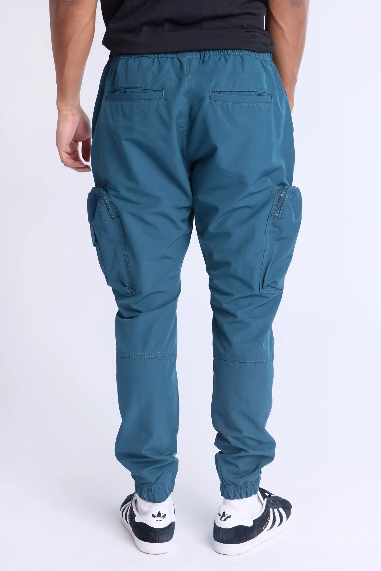 Traveler Utility Jogger