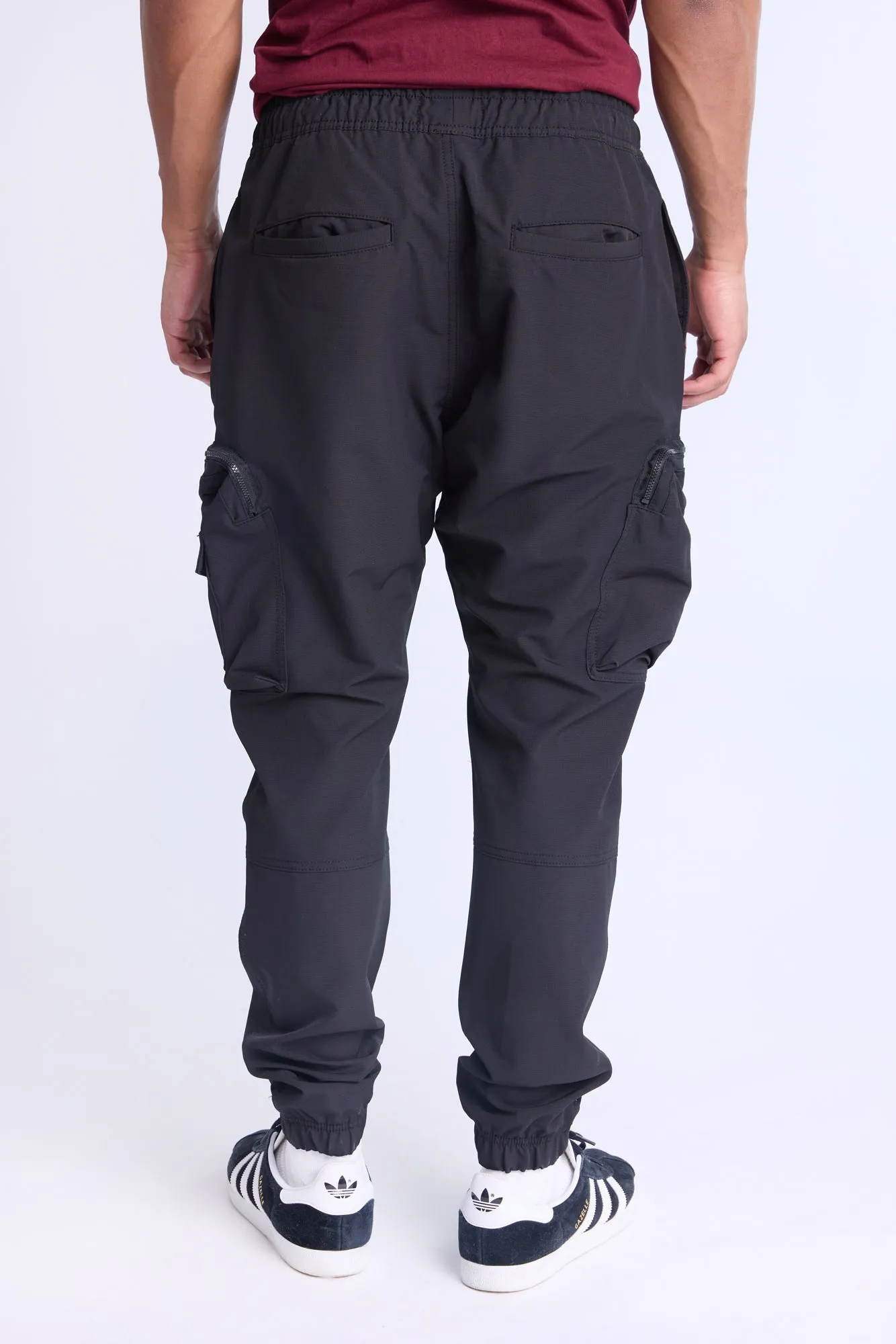 Traveler Utility Jogger