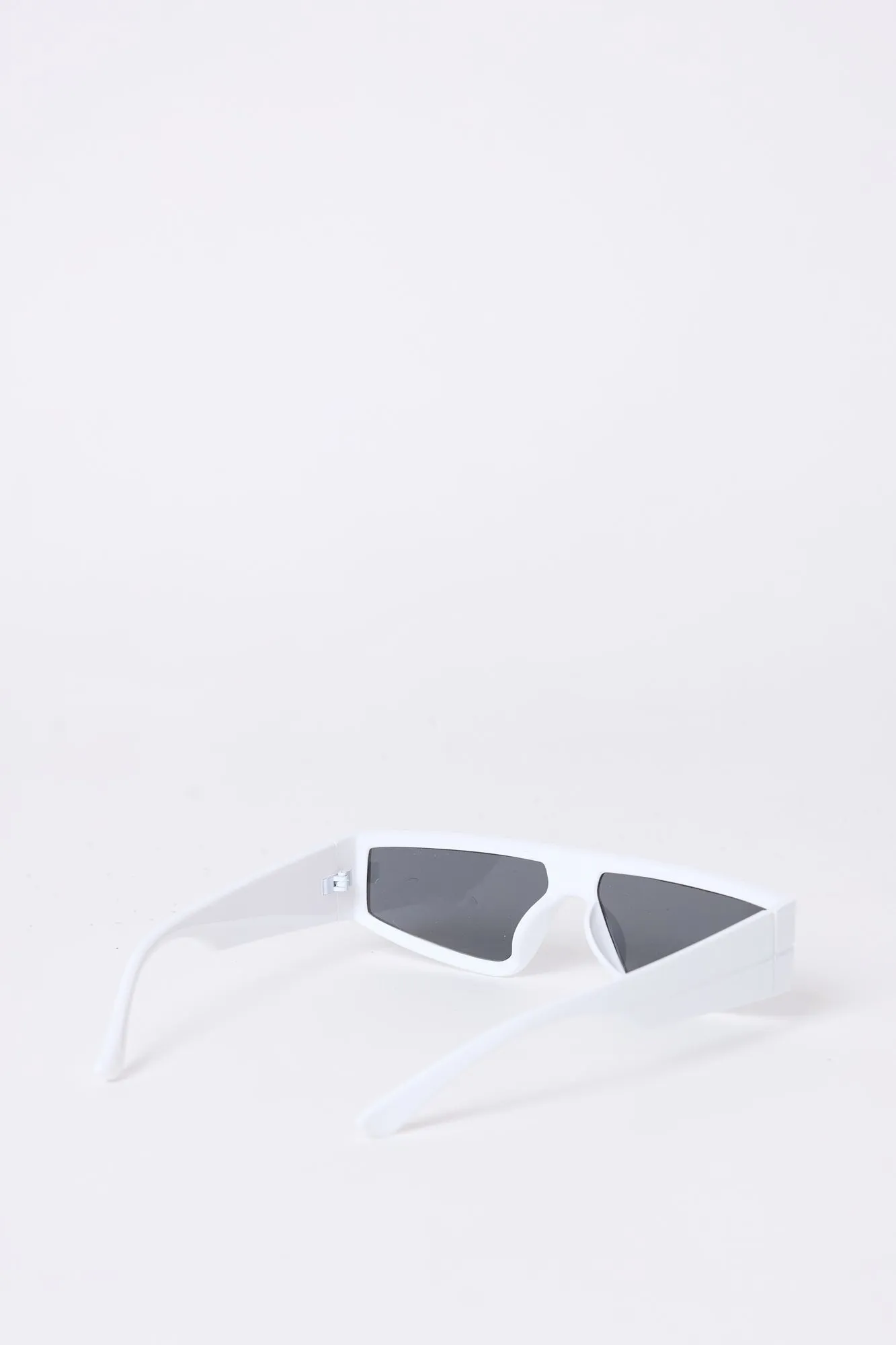 Triangular Wayfarer Sunglasses