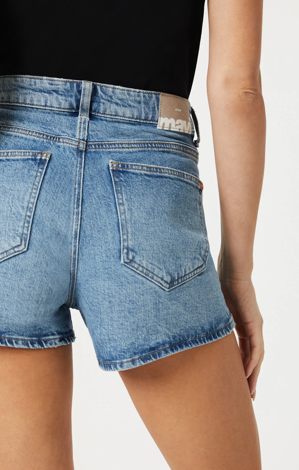 VELLA SHORTS IN MID RECYCLED BLUE