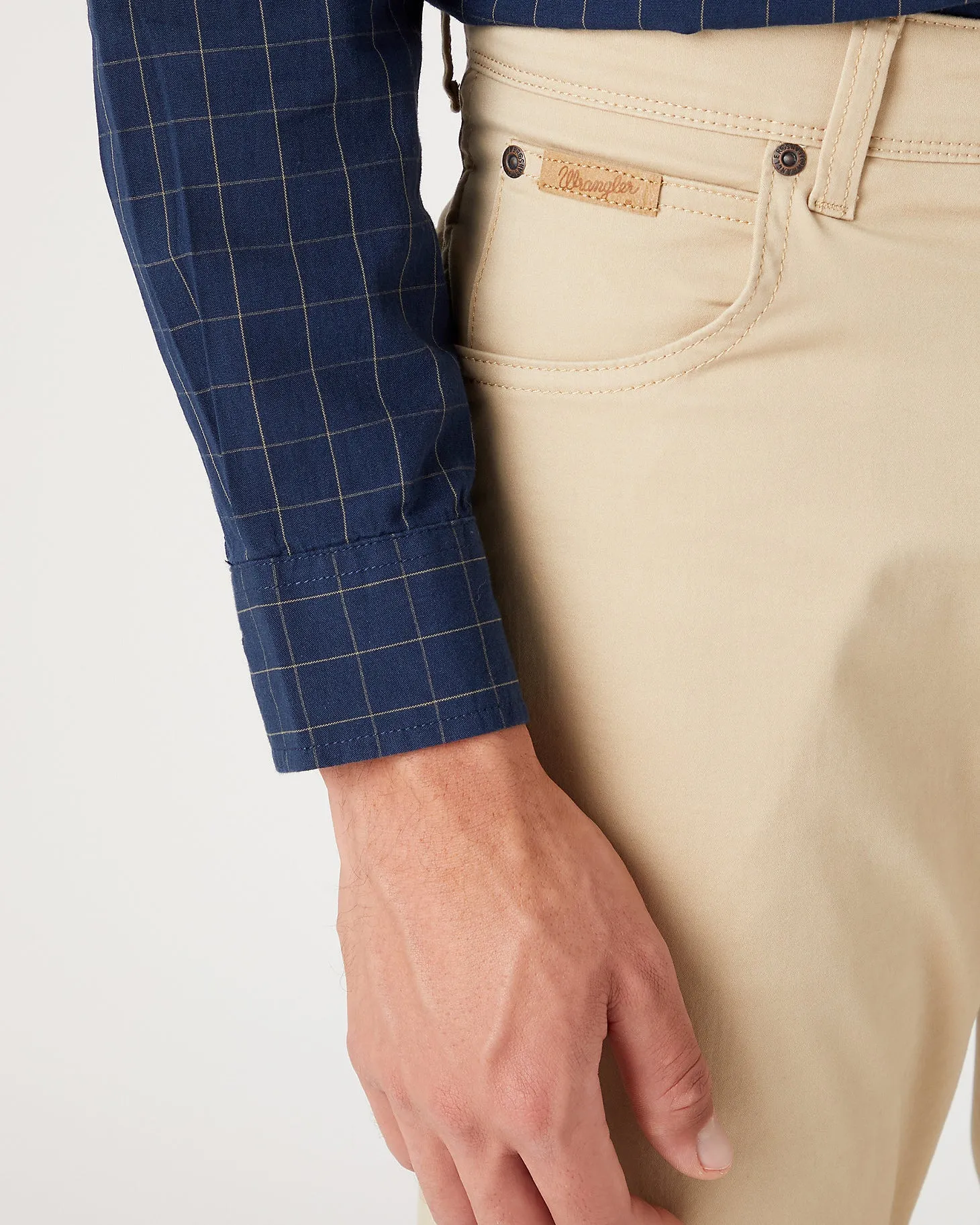 Wrangler Texas SLIM Mens Cotton Satin Trousers - Safari